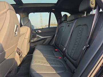 2024 BMW X5 M — миниатюра 19