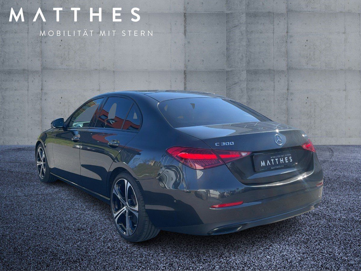 Fahrzeugabbildung Mercedes-Benz C 300 4M Night/360°/Dig.-Light/Tempomat