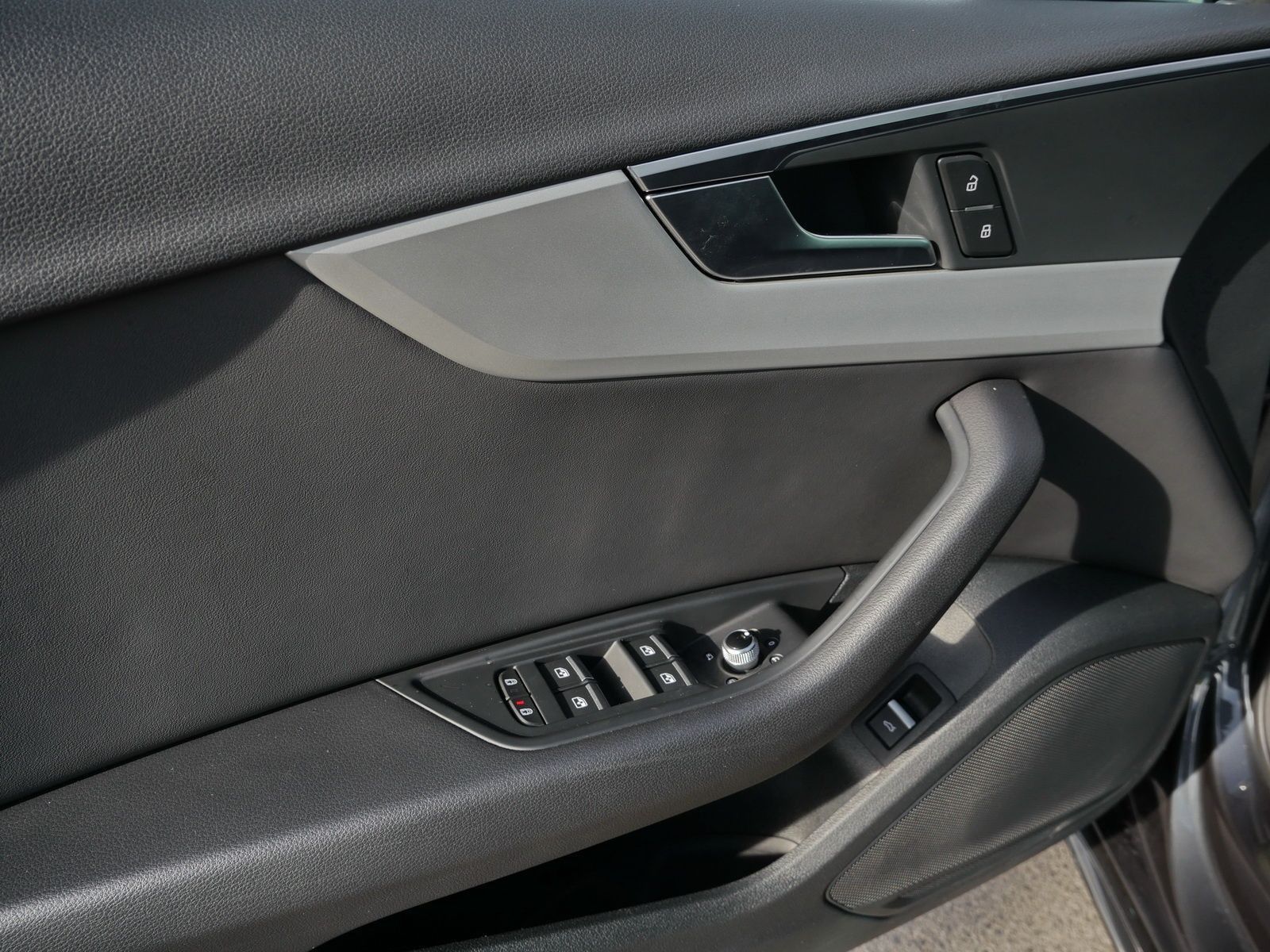 Audi A4 - Bild 20