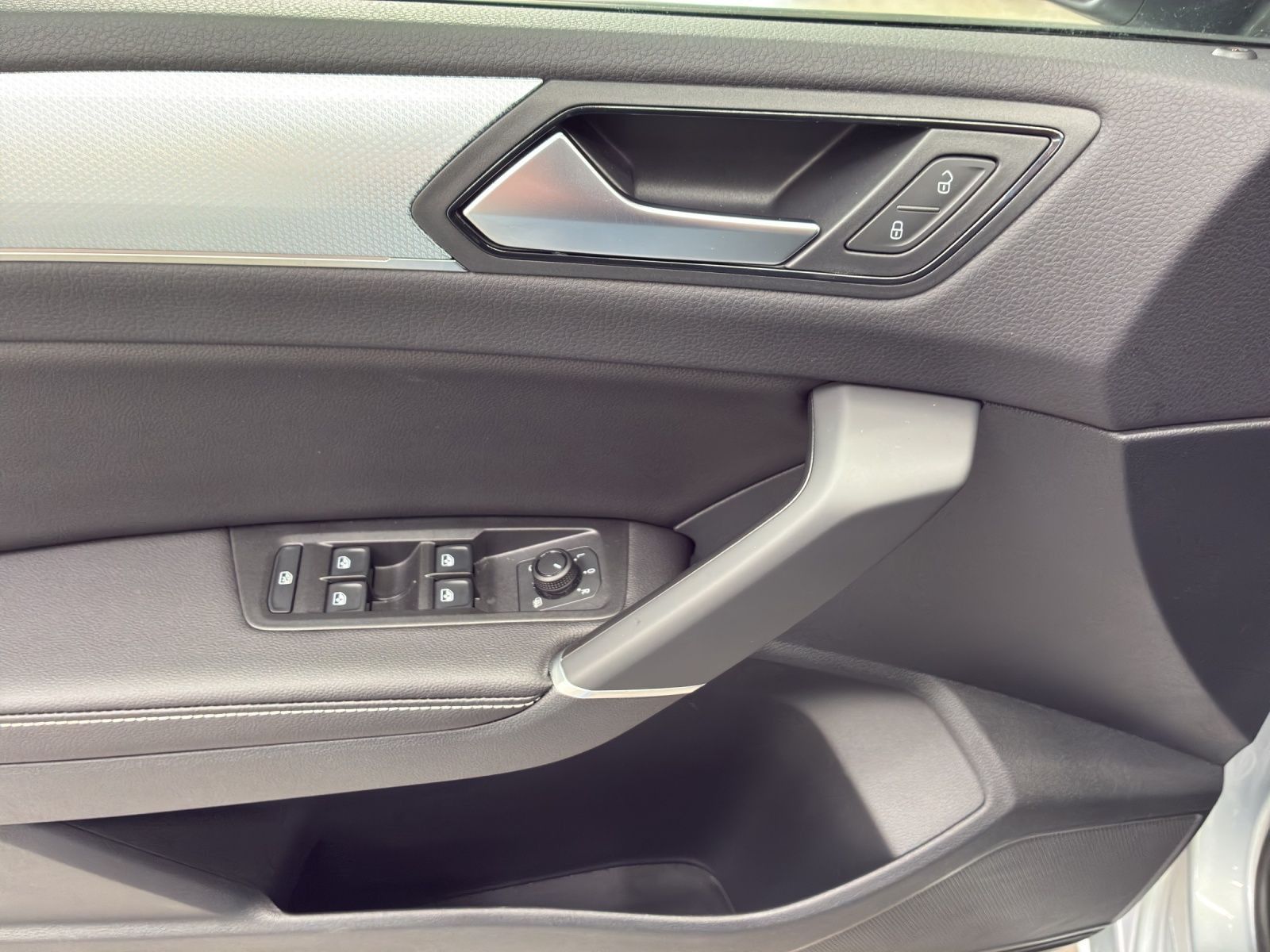 Volkswagen Touran - Bild 10