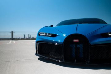 Bugatti PUR SPORT 1 of 60 | AGILE BLUE &amp; BLACK CARBON