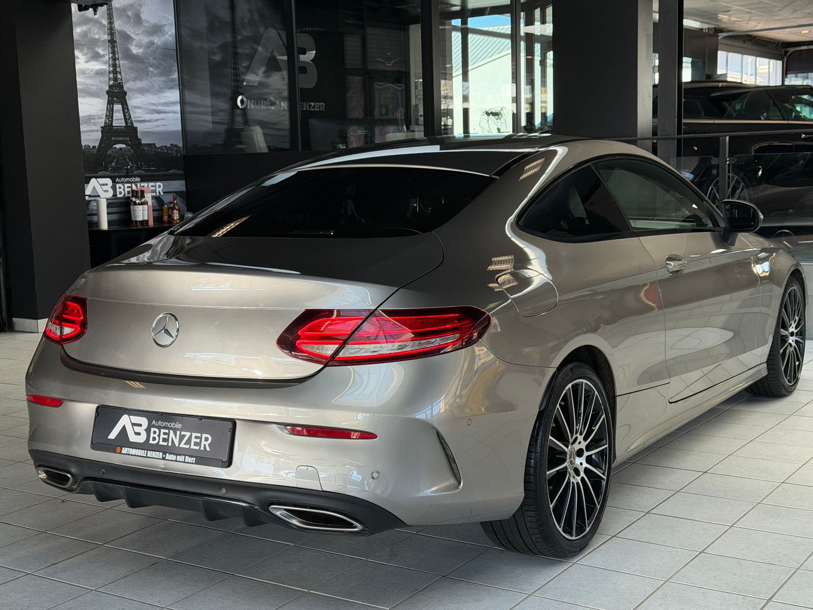 Fahrzeugabbildung Mercedes-Benz C 300 Coupe /AMG/VIRTUAL/MBUX/AMBIENTE/KAMERA