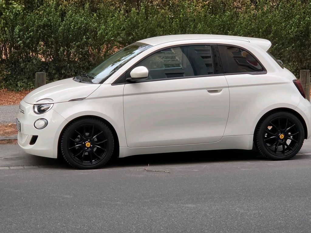 Image of Fiat 500e