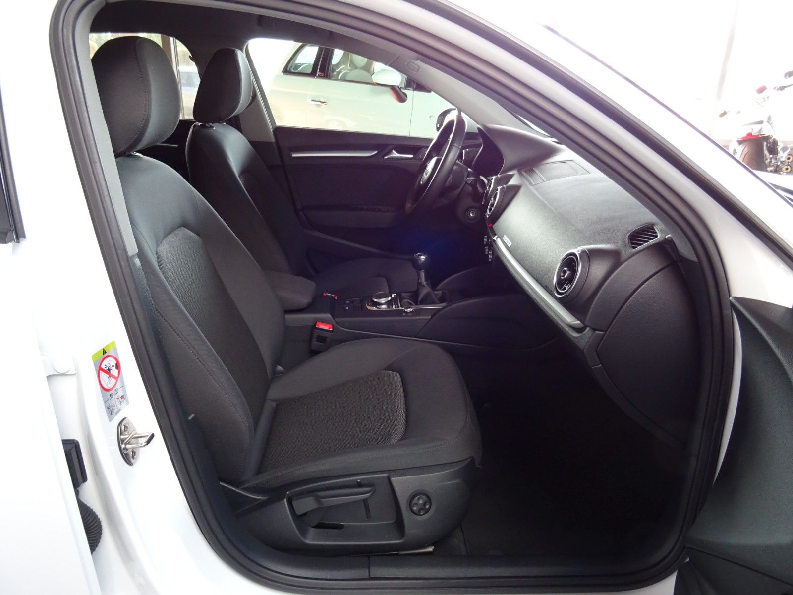 Audi A3 Sportback TDI quattro/ Navi/ LED/ PDC/ S-line foto 12