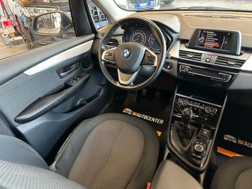 BMW 218 Active Tourer *xDrive*AHK*2-Zonen*