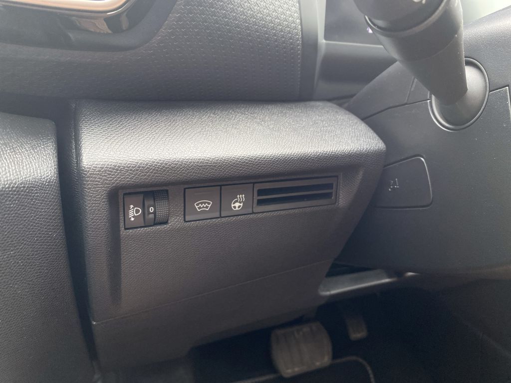 Fahrzeugabbildung Citroën C4 PureTech 130 *Automatik* MAX *360Grad Kamera*
