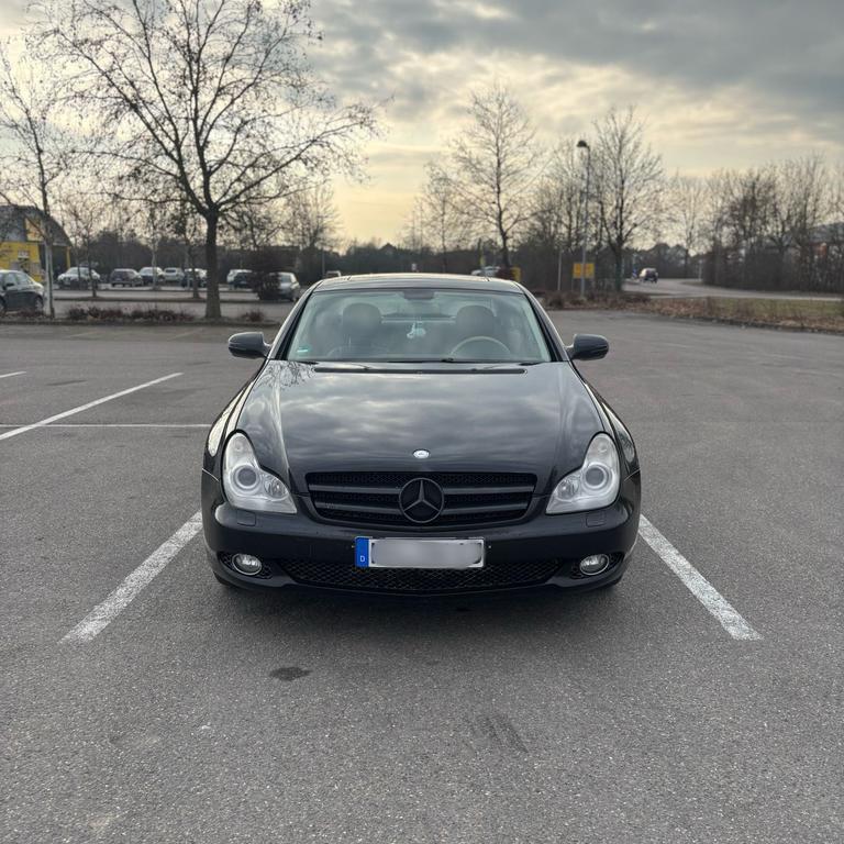 Mercedes-Benz CLS 320
