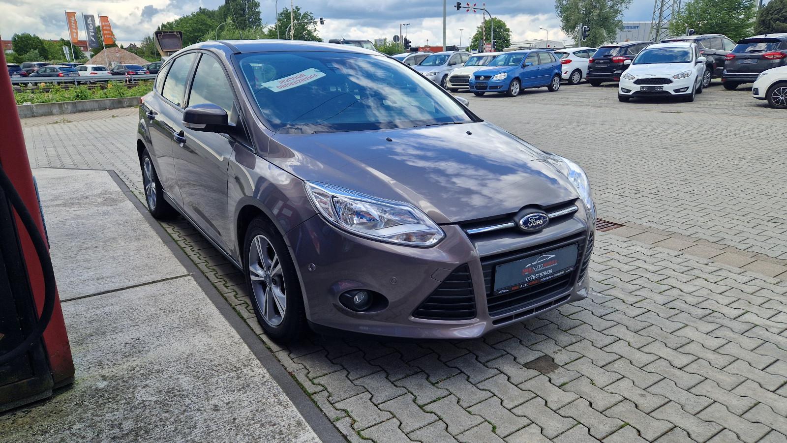 Ford Focus Lim. Champions Edition#Zahnr+Insp+Tüv Neu