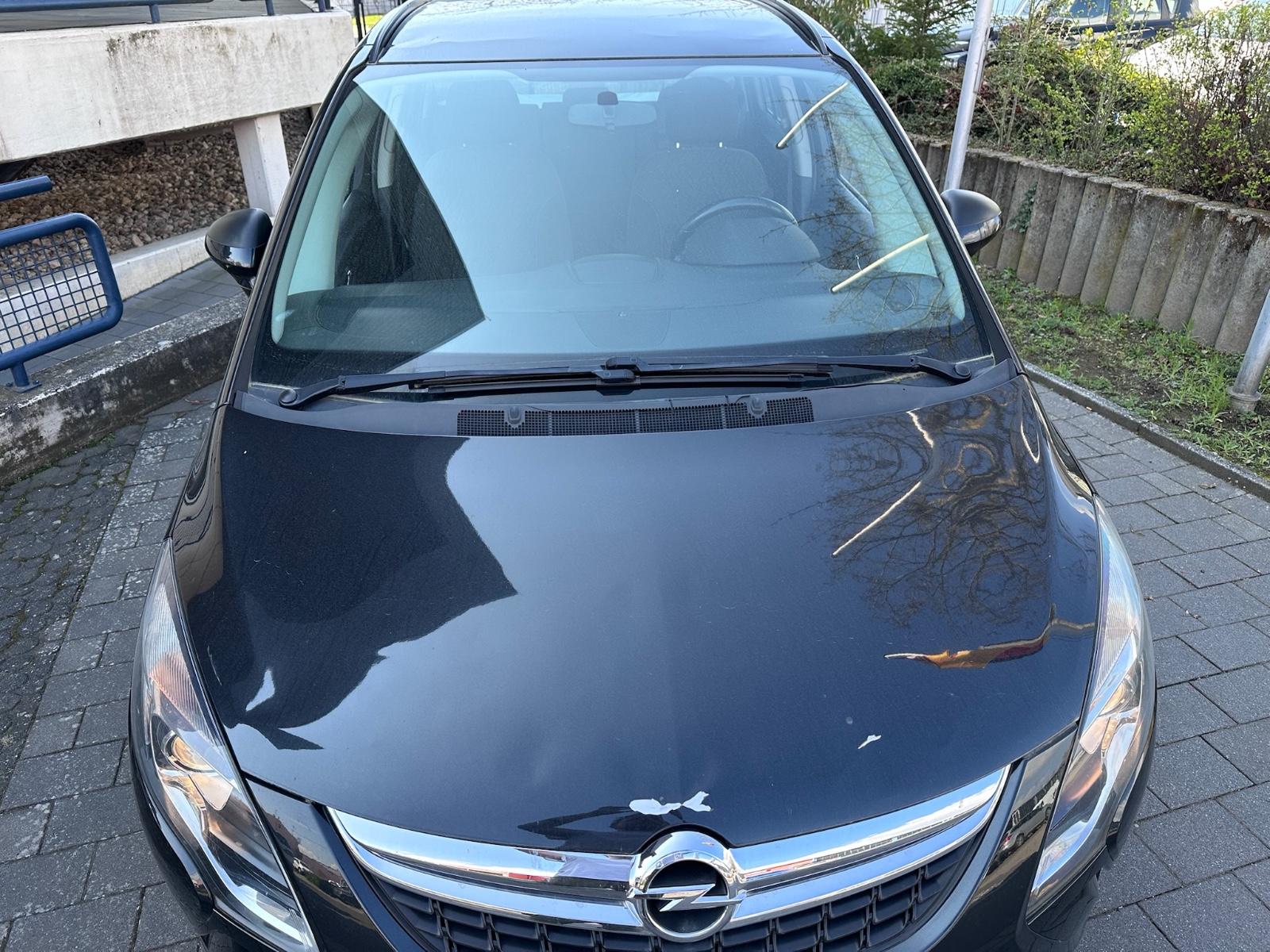 Opel Zafira C Tourer 1,4T Klimaaut.°SH°Alu 17°Dellen