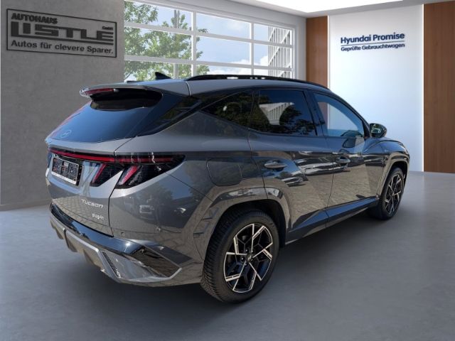 Fahrzeugabbildung Hyundai Tucson FL PHEV (MY25) 1.6 T-GDi (252 PS) 6-AT 4W