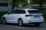 Skoda Octavia 2,0 TDI 1.Hand AHK - Skoda Gebrauchtwagen in Dresden