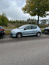 Peugeot 206 1.4 Benzin - Peugeot 206 aus 2006: 1.4