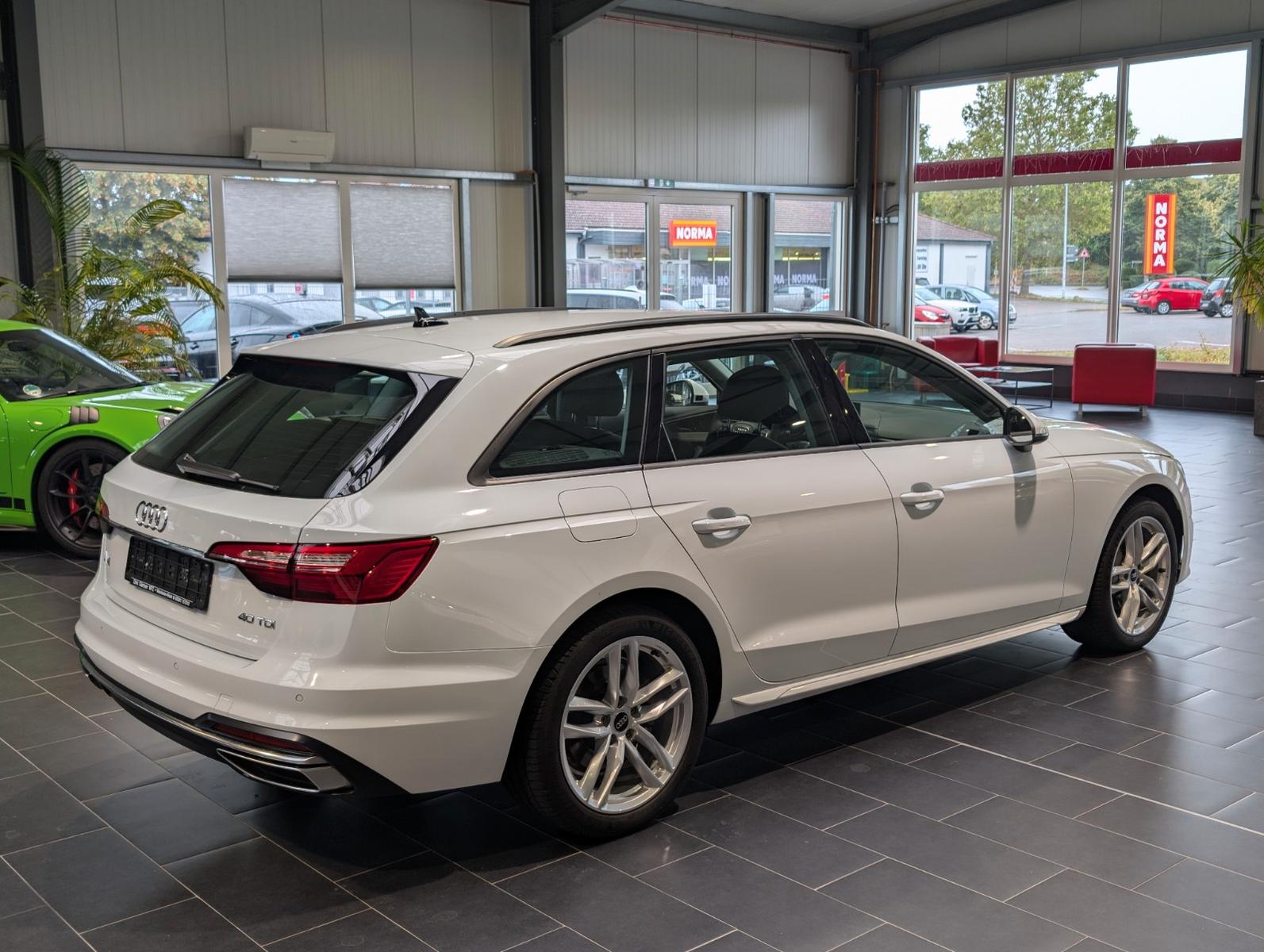 Audi A4 Avant 40 TDI S tronic advanced Navi, миниатюра 6