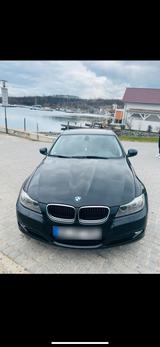 BMW 318i Lim.*Xenon*Navi* - BMW 318 in Halle