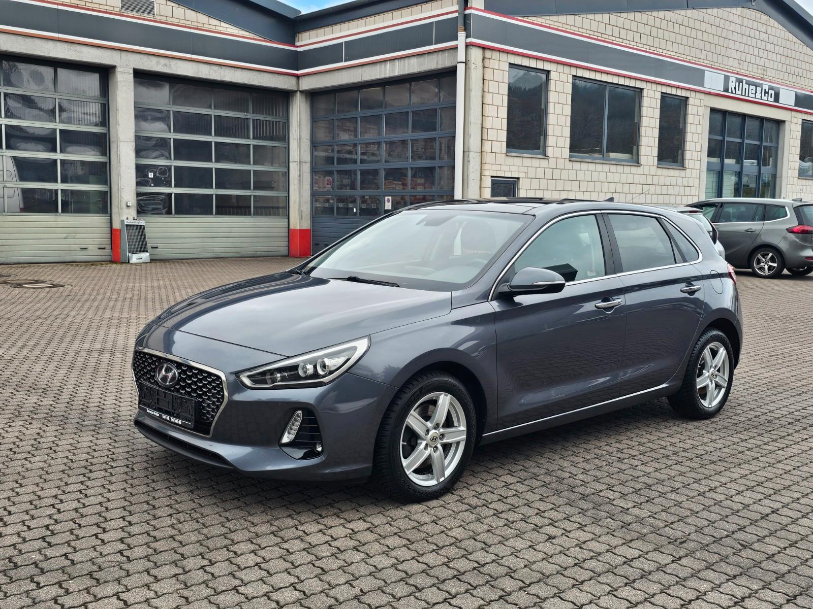 Hyundai i30 Premium ** TOP AUSSTATTUNG **