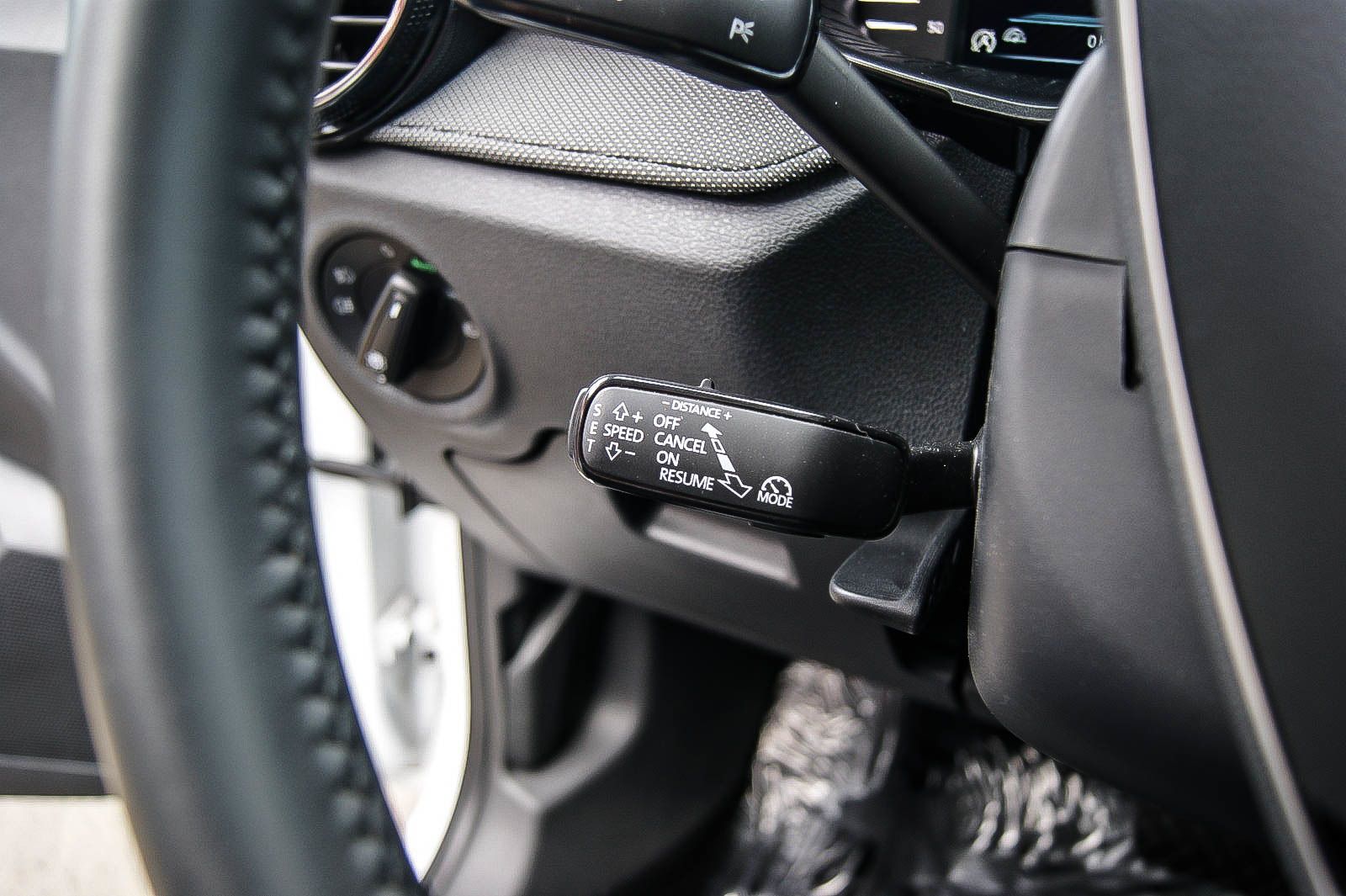 Fahrzeugabbildung SKODA Fabia 10 Drive Auto/DSG PANO VIRTUAL LED KAMERA