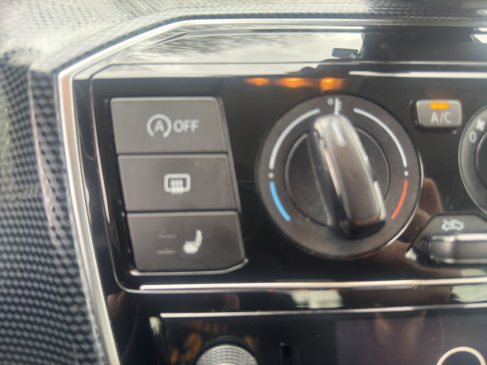 Fahrzeugabbildung Volkswagen up! 1.0 Klima DAB SH