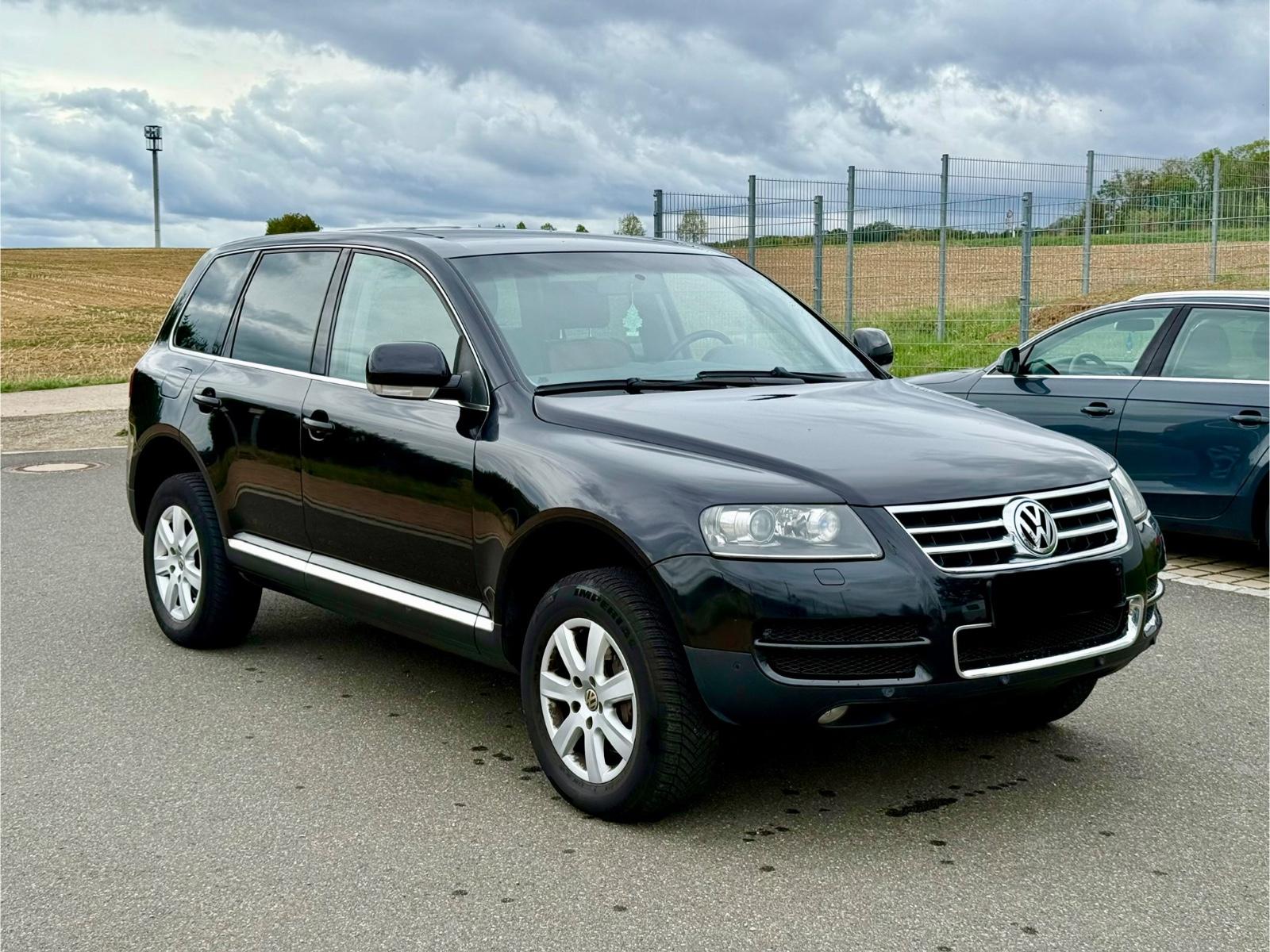 Volkswagen Touareg 2006 — interior