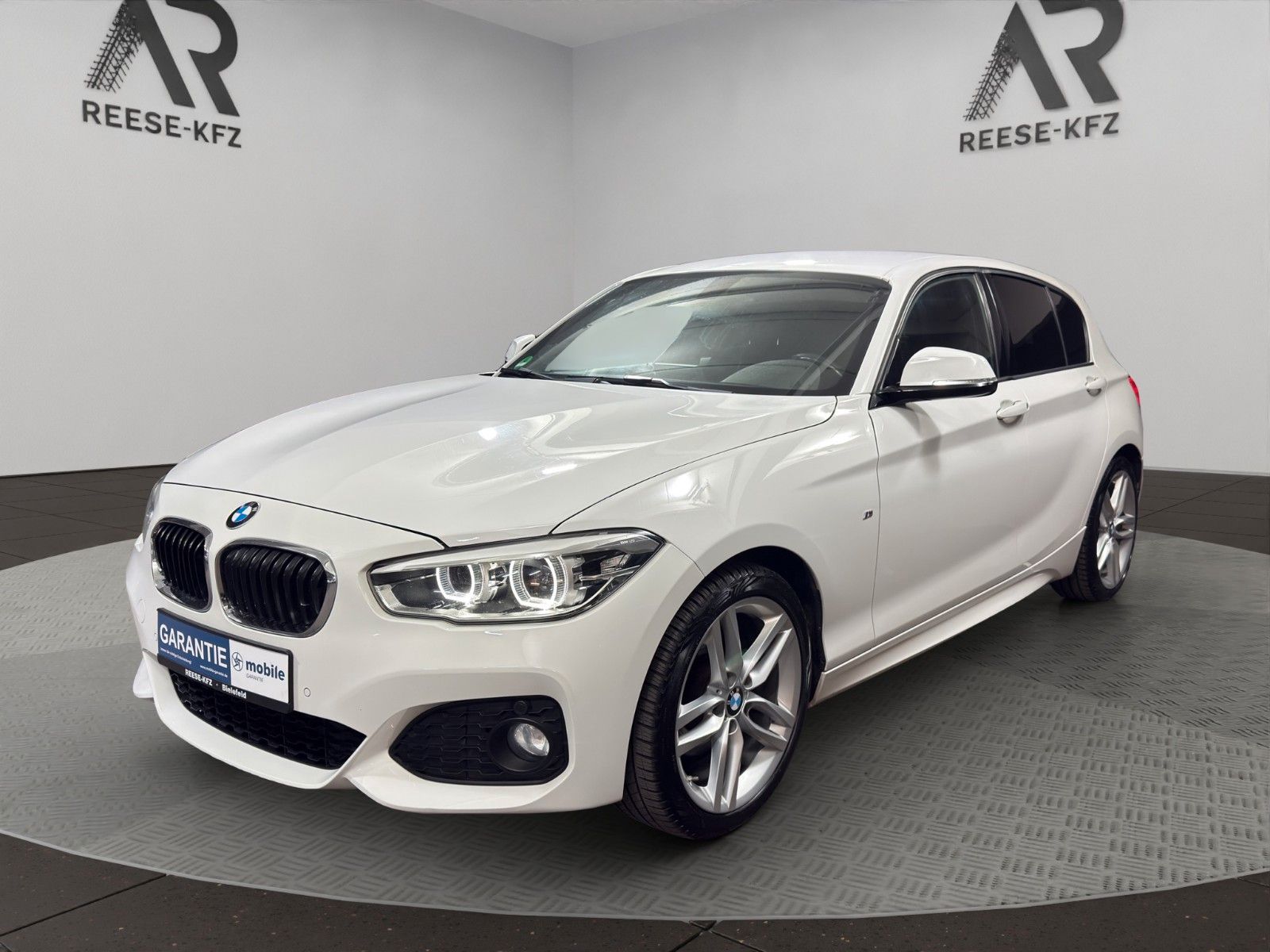 BMW 120 i M Sport PDC Navi SHZ LED