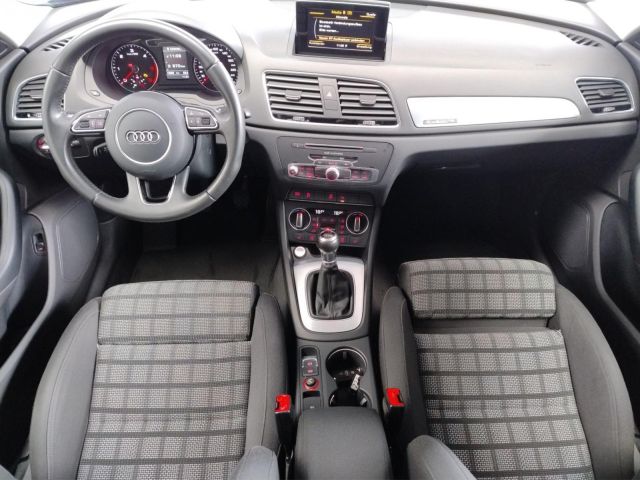 Q3 sport quattro 2.0 TDI Klima Xenon Navi