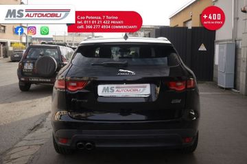 Jaguar F-Pace - 7