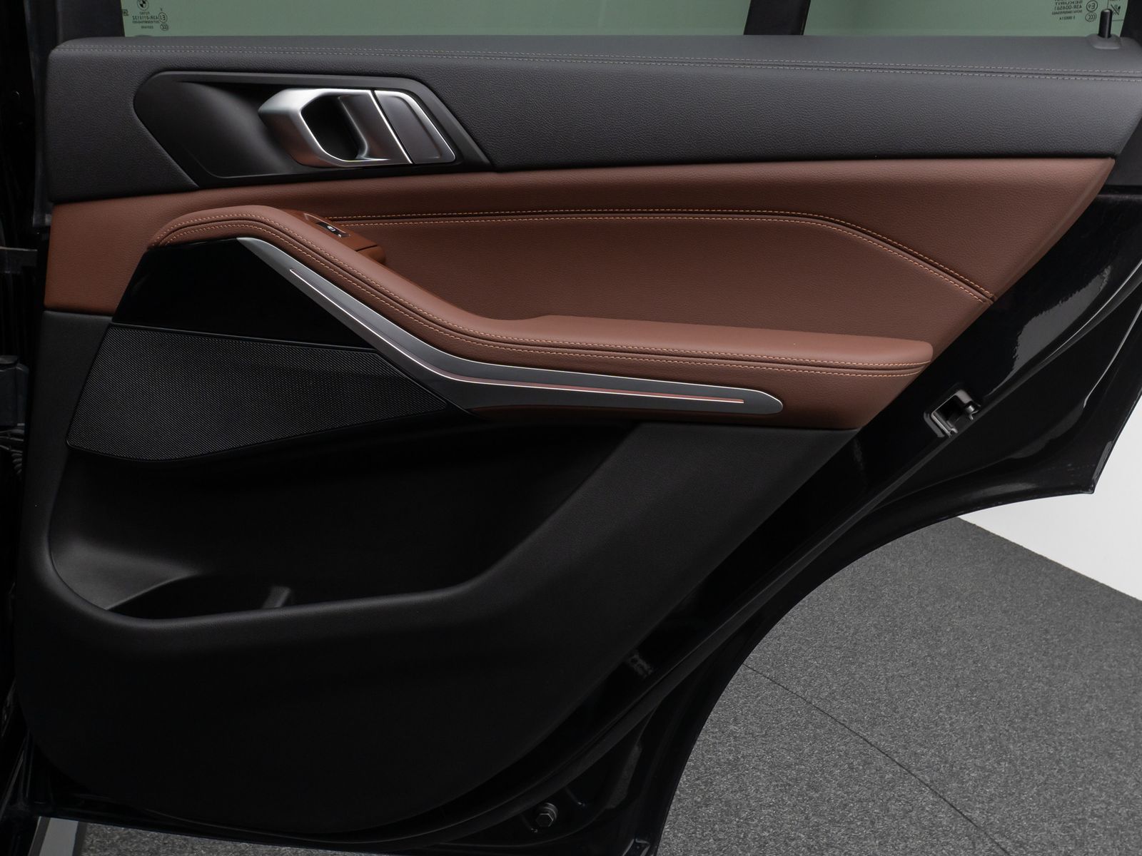 Fahrzeugabbildung BMW X5 xD30d M Sport Panorama Laser Kamera HUD HiFi