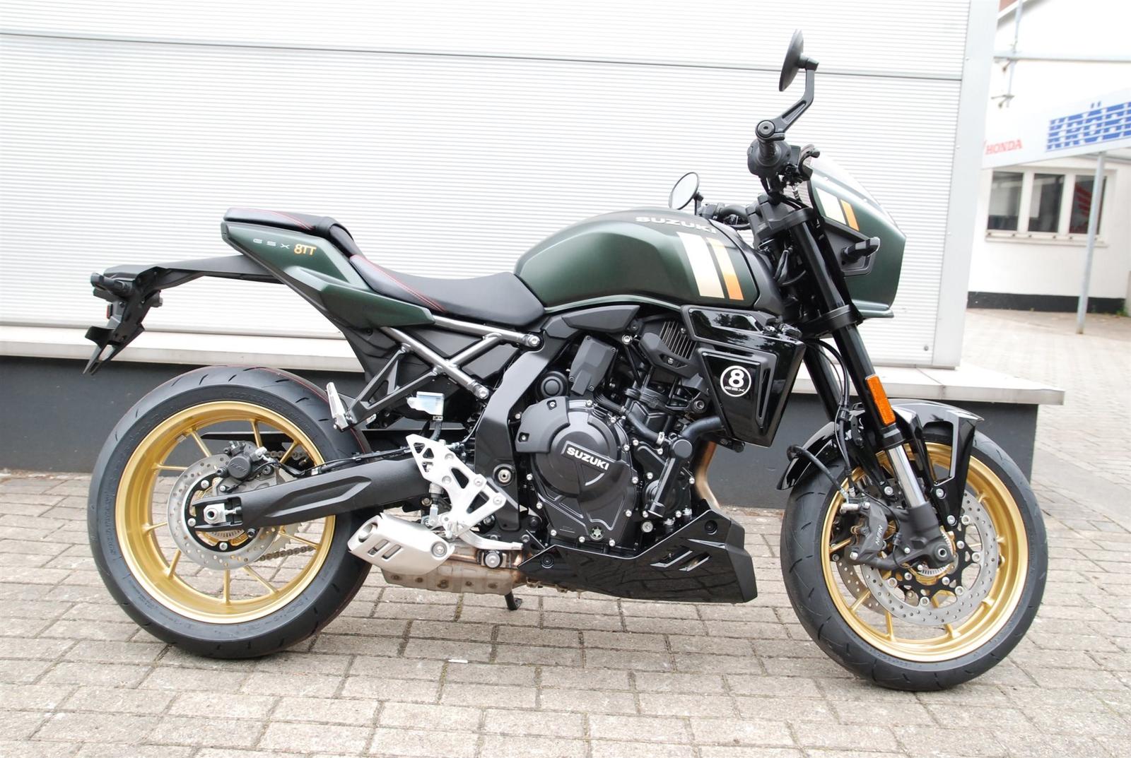 Suzuki GSX-8TT