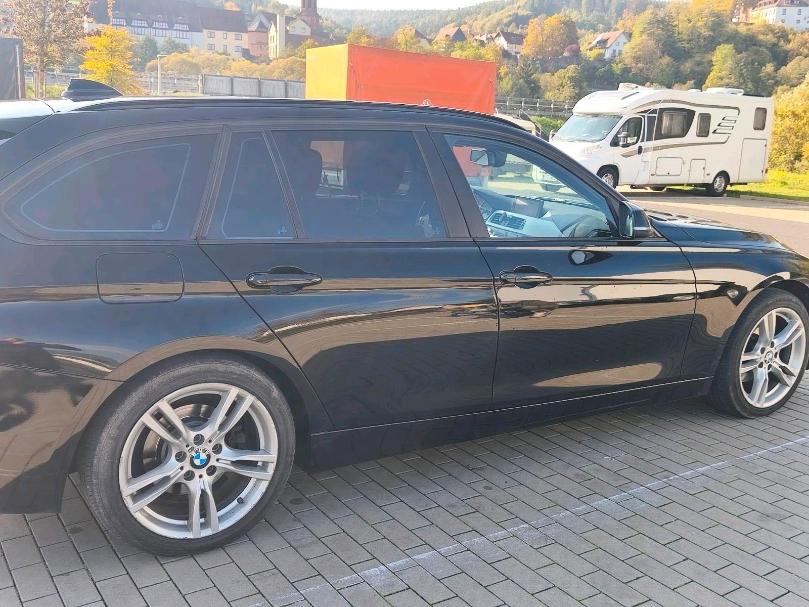 BMW 320 2013 — photo 11