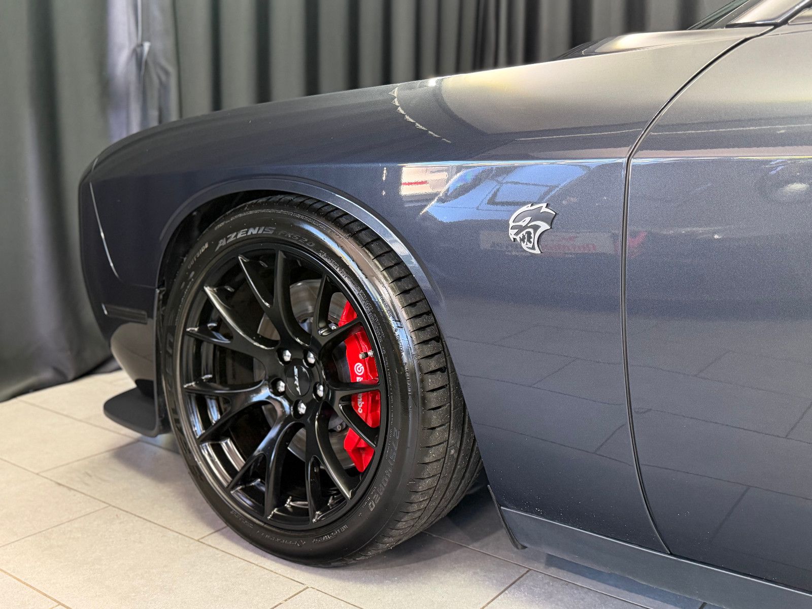 Fahrzeugabbildung Dodge Challenger SRT Hellcat |H/K|KW|GME
