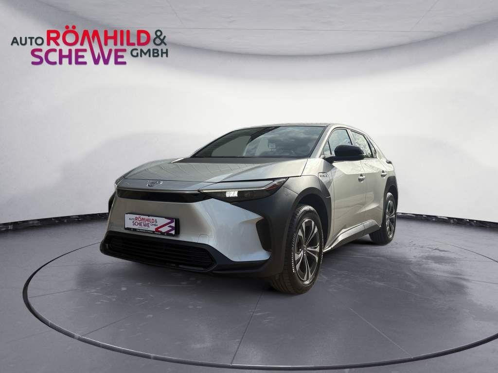 Gebrauchtwagen Toyota bz4X bz4X LED Apple CarPlay Android Auto Mehrzonenkli in Dieburg