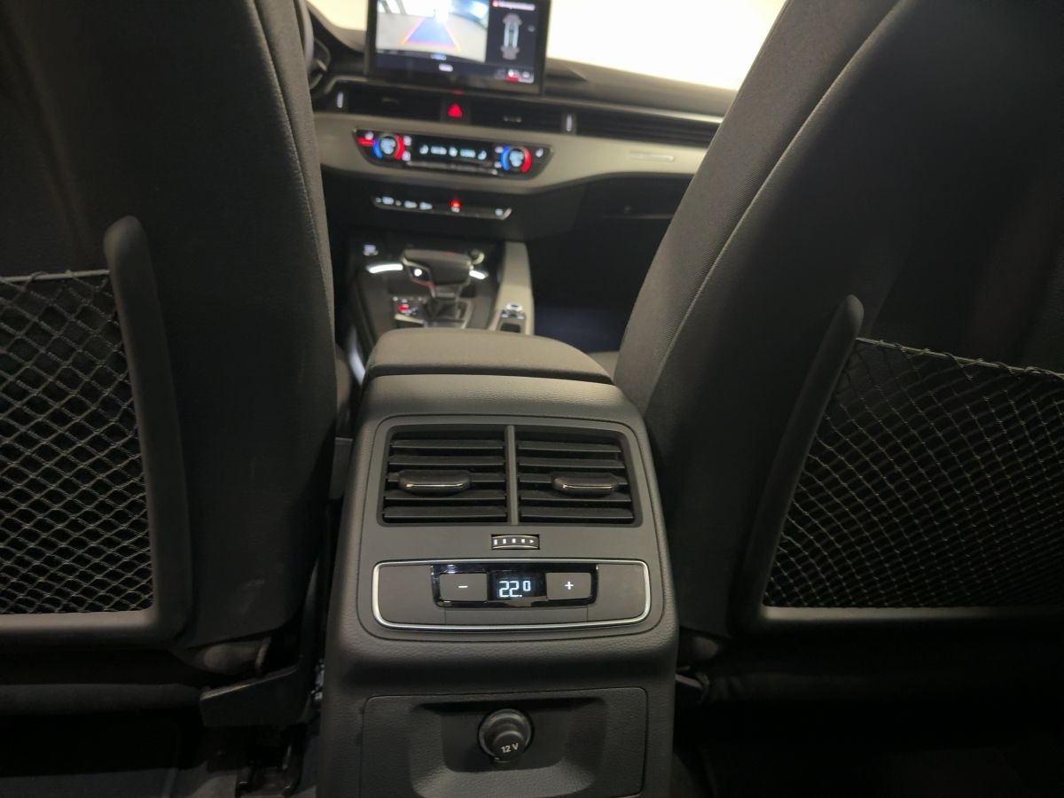 Audi A4 - Bild 22