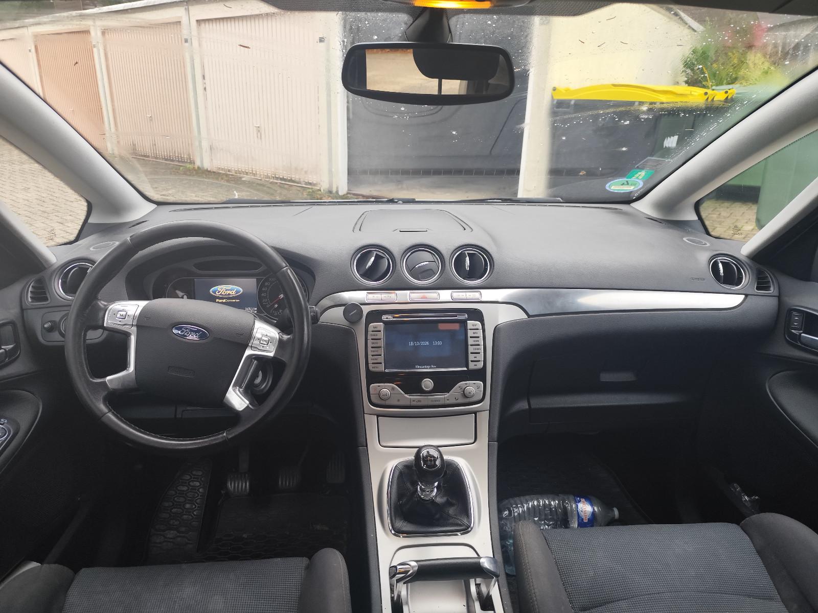 Ford S-Max