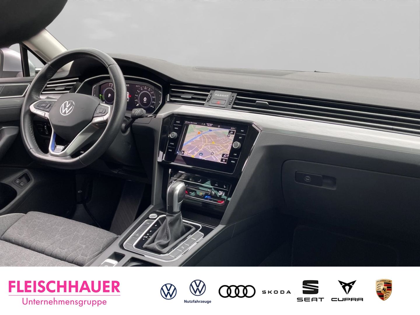 Volkswagen Passat Variant - Bild 12