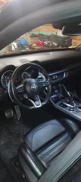 Alfa Romeo Stelvio 2.0 Turbo 16V 206kW Veloce Ti AT8-Q4... - Alfa Romeo Stelvio von privat