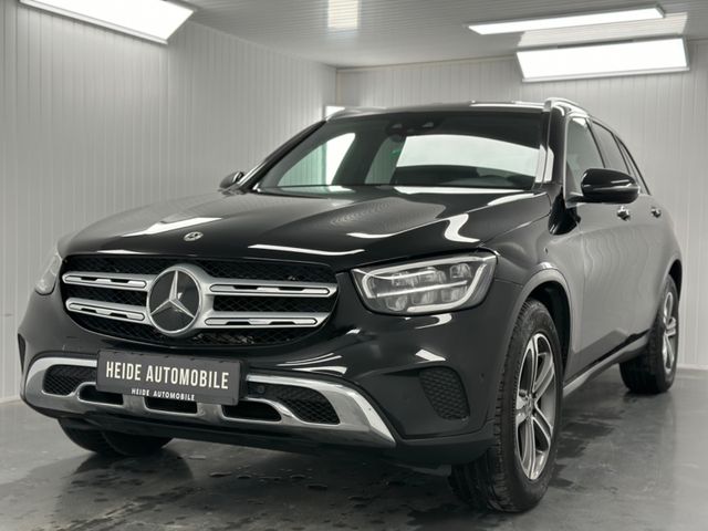 Mercedes-Benz GLC 200 d 4Matic Amg Line 1. Hand Carplay Kamera