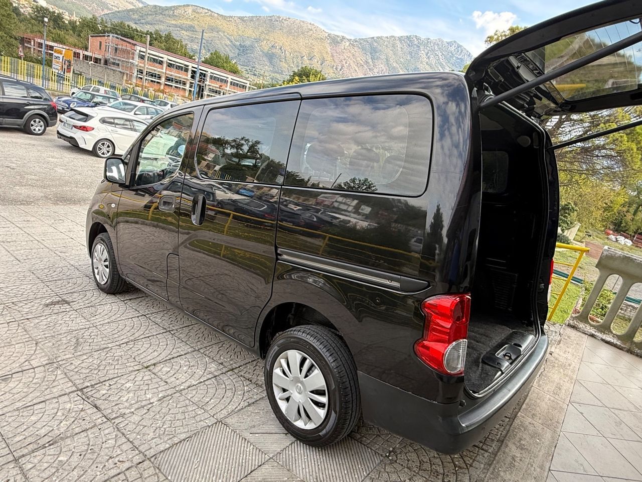 2015 Nissan Evalia