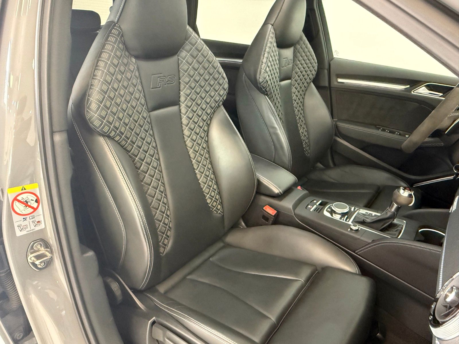 Audi RS3 Sportback Quattro*PANO*SCHALE*B&O*VIRTUAL* foto 24