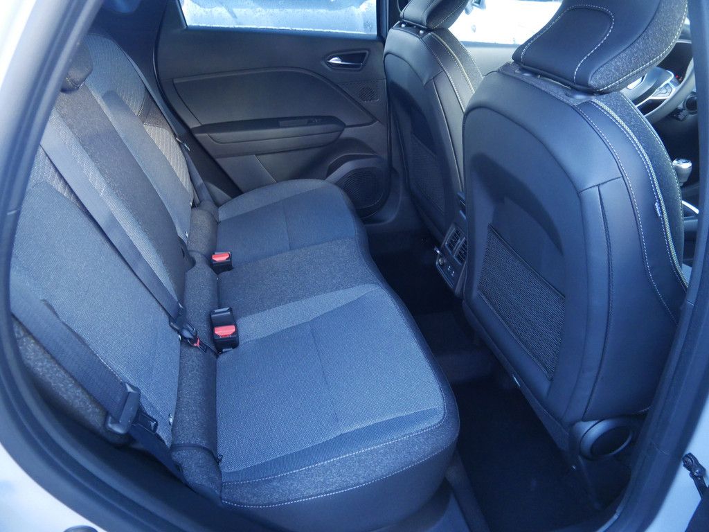 Fahrzeugabbildung Renault Captur Techno TCe 140 Mild Hybrid