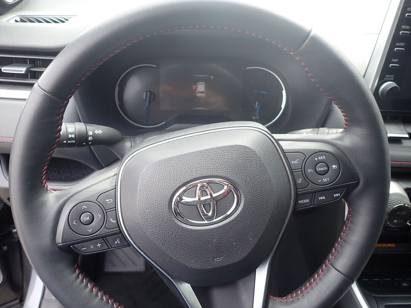 Fahrzeugabbildung Toyota RAV 4 Plug-in Hybrid 4x4