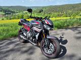 Triumph Street Triple R *Service und TÜV NEU + Zubehör* - Triumph Motorräder in Karlsruhe