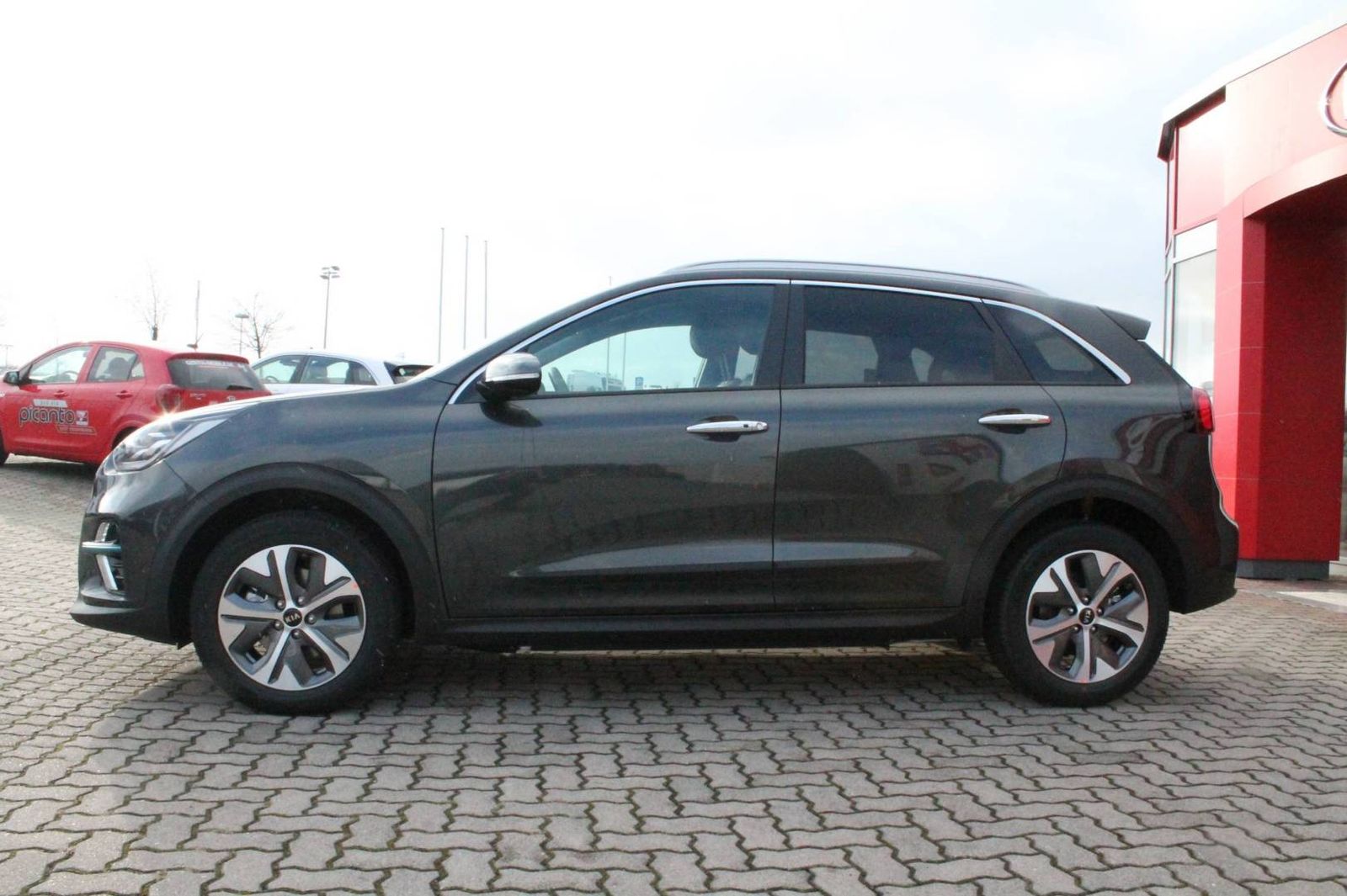 Kia KIA NIRO E-NIRO / LEDER / NAVI / ELEGANCE / WENI imagem 2