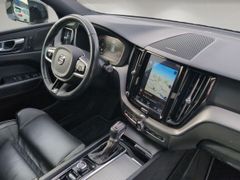 VOLVO XC60 2.0 Diesel  R Design~1steHand~gepflegt