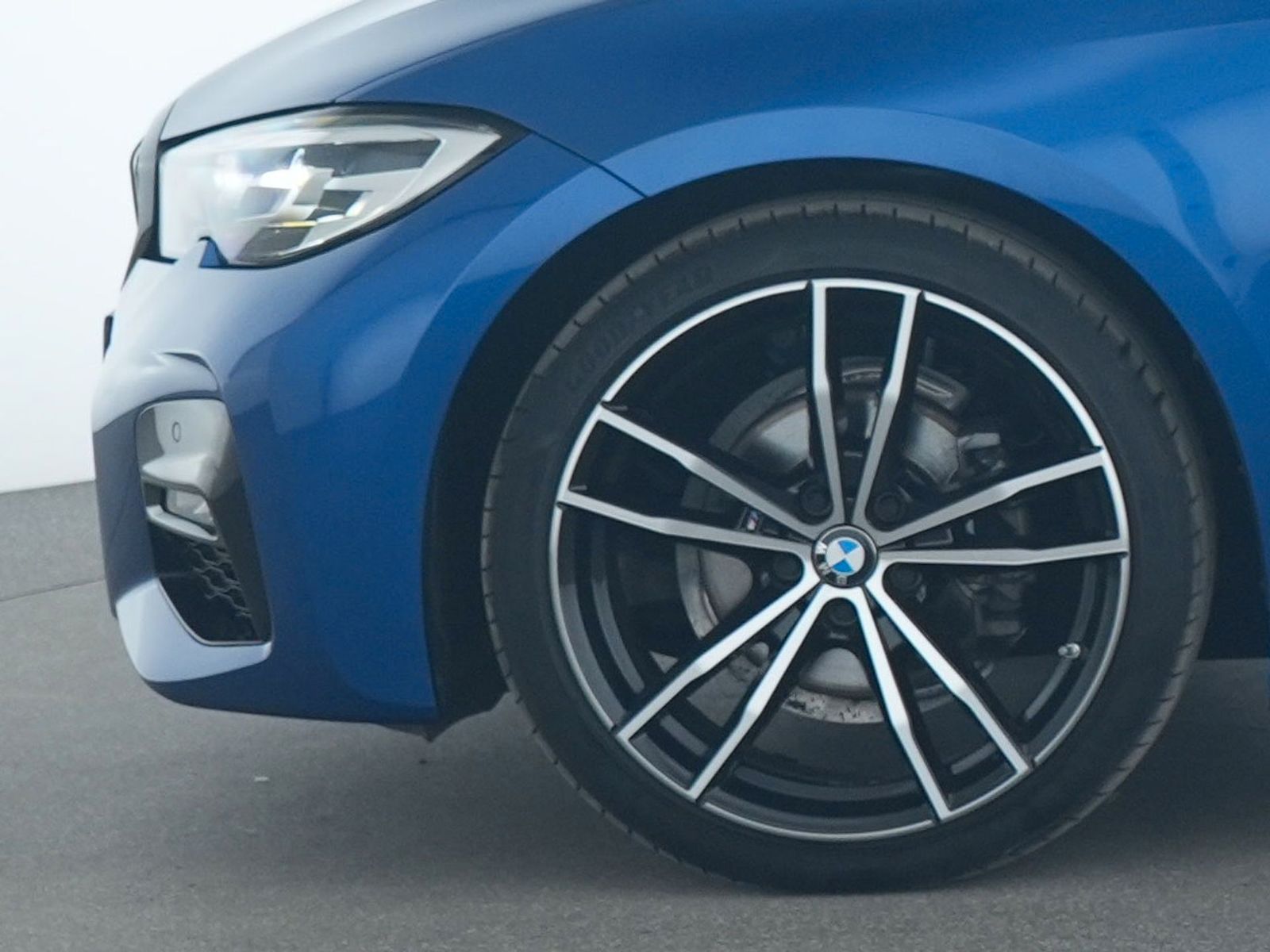 BMW 318i M-Sport ACC|Sitzheizung|Navi|Klimaautomatik foto 13
