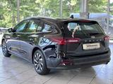 Ford Focus Turnier 1.0 EcoBoost Titanium SYNC 4 - K - Ford Focus mit Benzin-Antrieb: Turnier