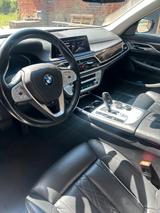 BMW 740Ld xDrive - - weiße BMW 740