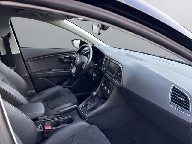 Leon FR Navi LED PANO Full Link DAB SHZ Temp Blu