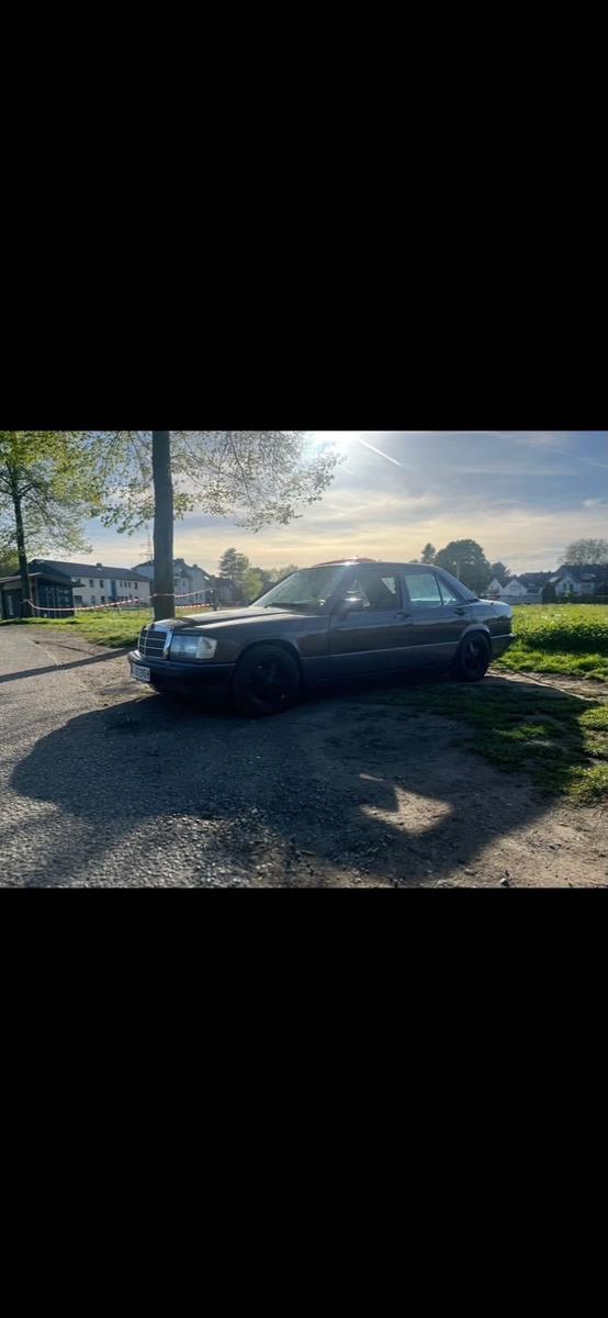 Mercedes-Benz 190