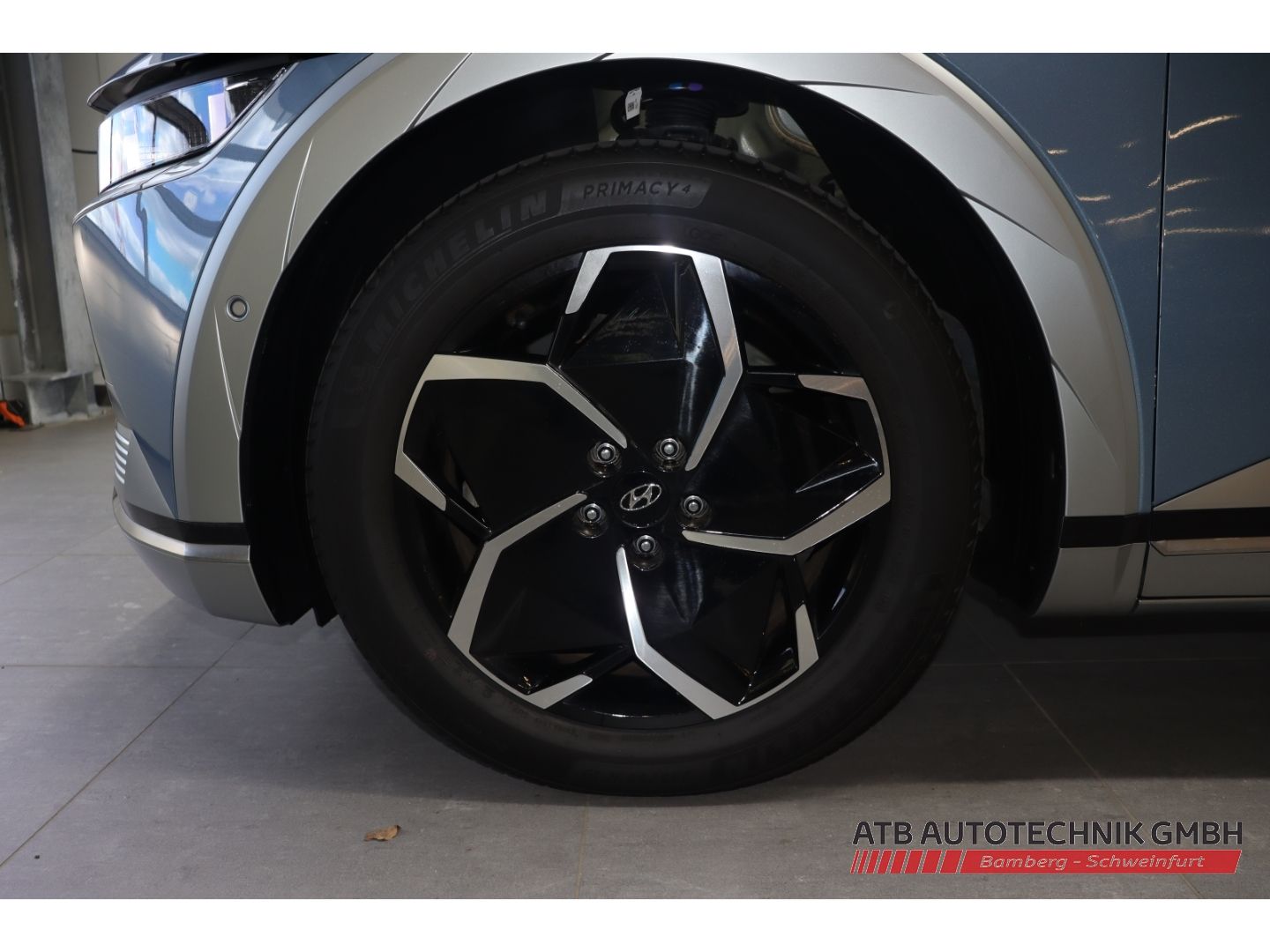 Fahrzeugabbildung Hyundai IONIQ 5 UNIQ 77,4 kWh 97,6% SOH HUD AHK-abnehmba