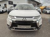 Mitsubishi Outlander Diamant Edition 2WD NAVI/SHZ/DAB/KAM! - Mitsubishi Outlander Diamant-Edition