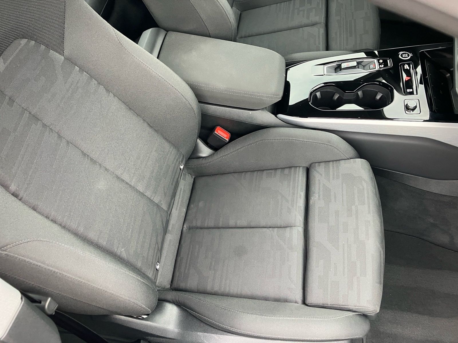 Audi A6 - Bild 10